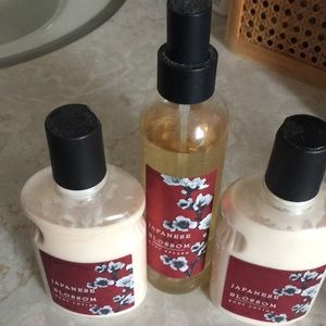 Bath and Body Works Japanese Cherry Blossom Bundle